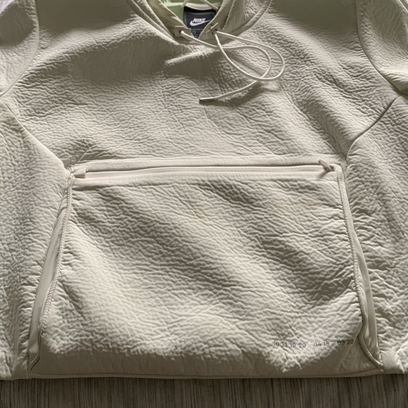 Nike Pullover Hoodie - Picture 3 of 6